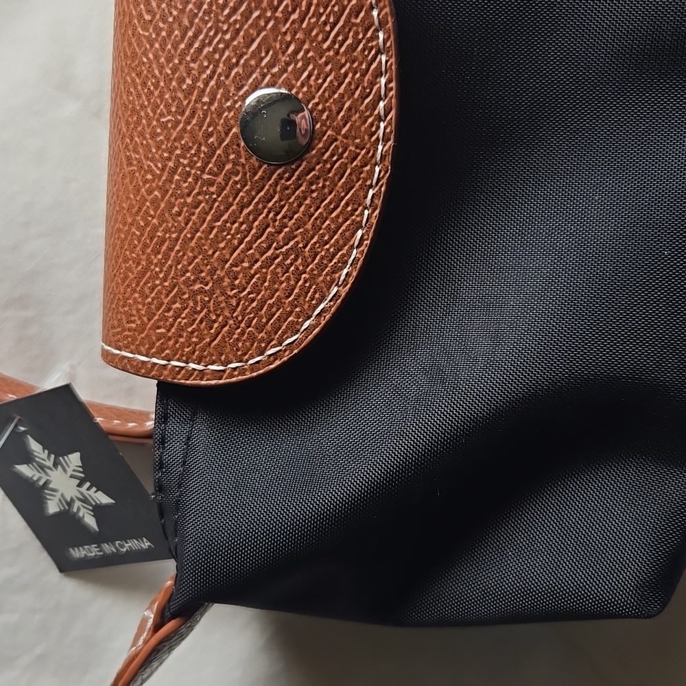 New Black and Brown Women's Handbag - Picture 2 of 4